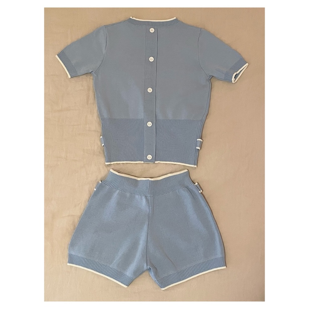 Knit Cropped Set - Picture 2 of 7